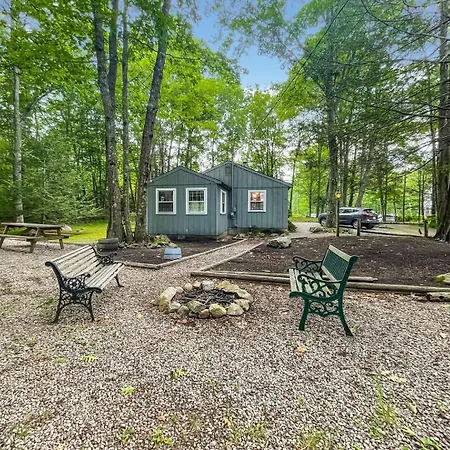 Dewey Cottage - Y854 Home